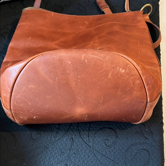 Brown Leather bucket shoulder Bag - Picture 3 of 5